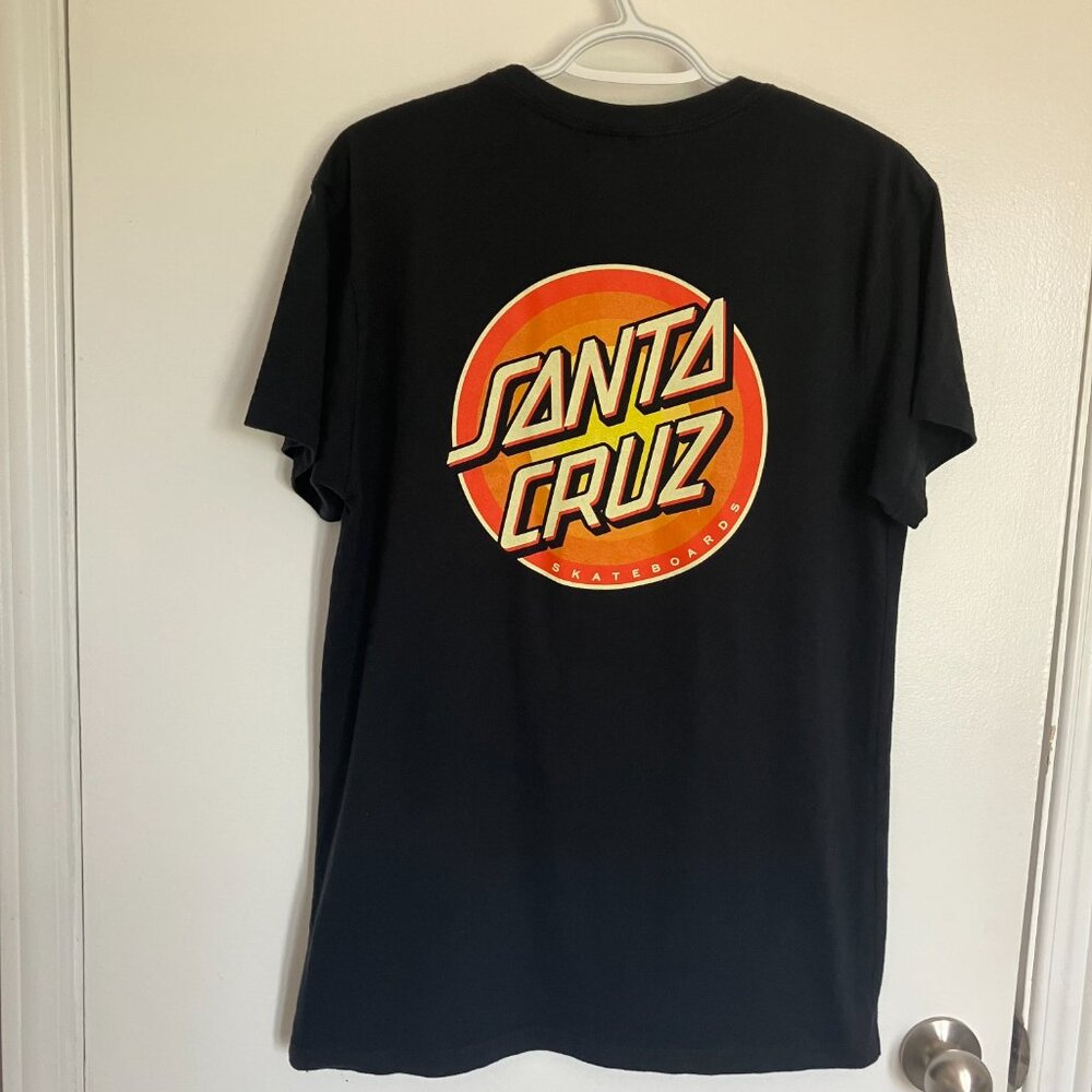 Santa Cruz Men's Black T-Shirt Size Medium
